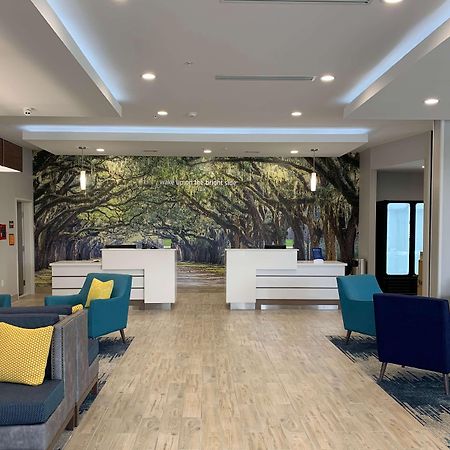 La Quinta Inn & Suites By Wyndham ティフトン エクステリア 写真