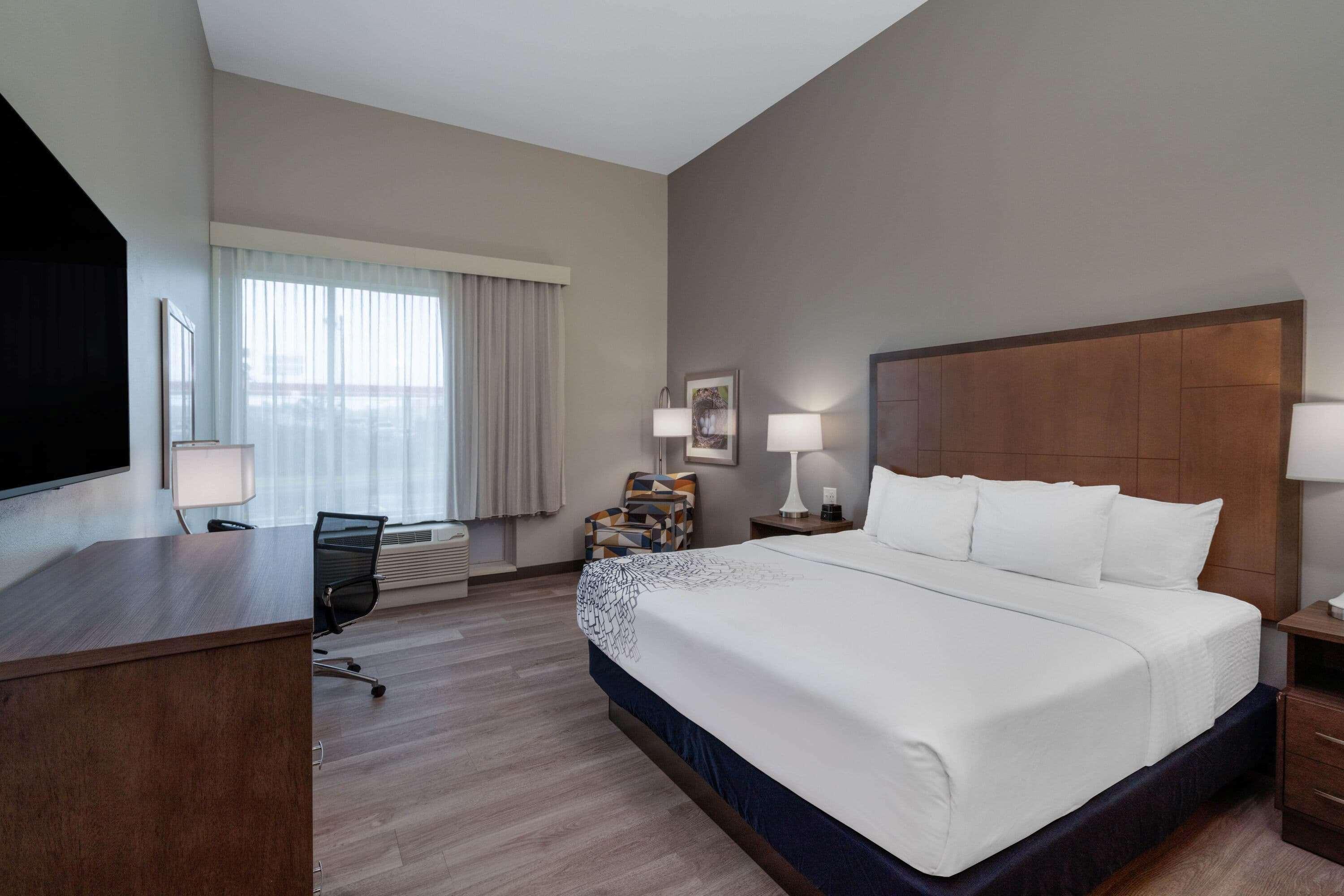La Quinta Inn & Suites By Wyndham ティフトン エクステリア 写真